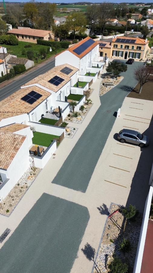 La Corvette Maison Avec Piscine/Parking/Wifi/Plages 5Kms レ・マトゥ エクステリア 写真
