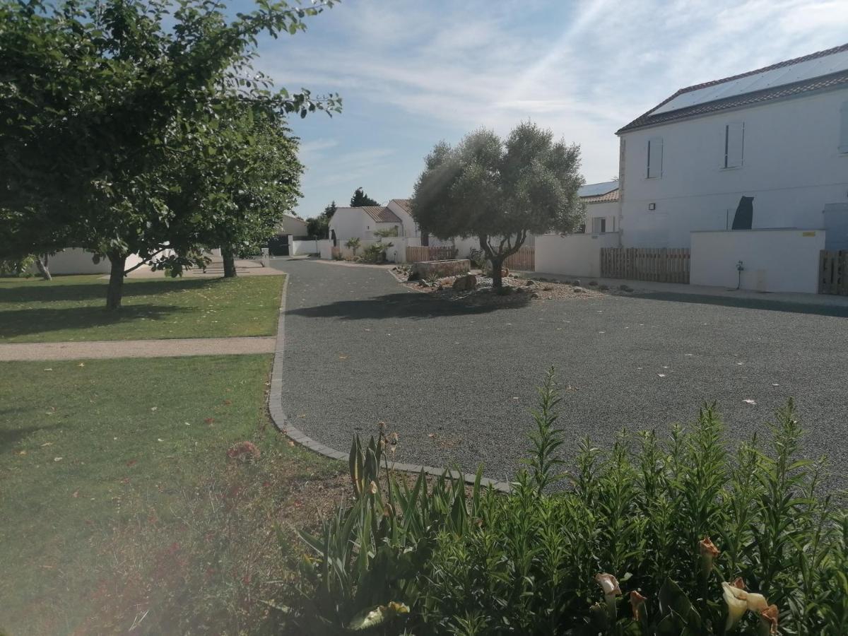 La Corvette Maison Avec Piscine/Parking/Wifi/Plages 5Kms レ・マトゥ エクステリア 写真